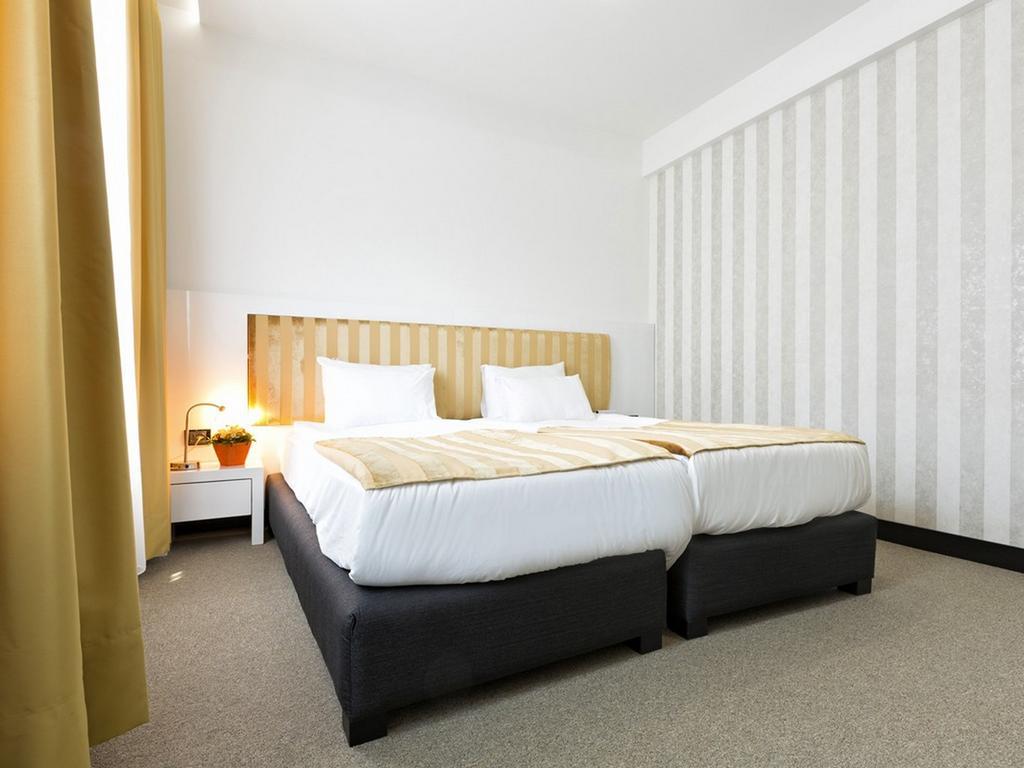 Nova City Garni Hotel Signature Collection Belgrado Exterior foto